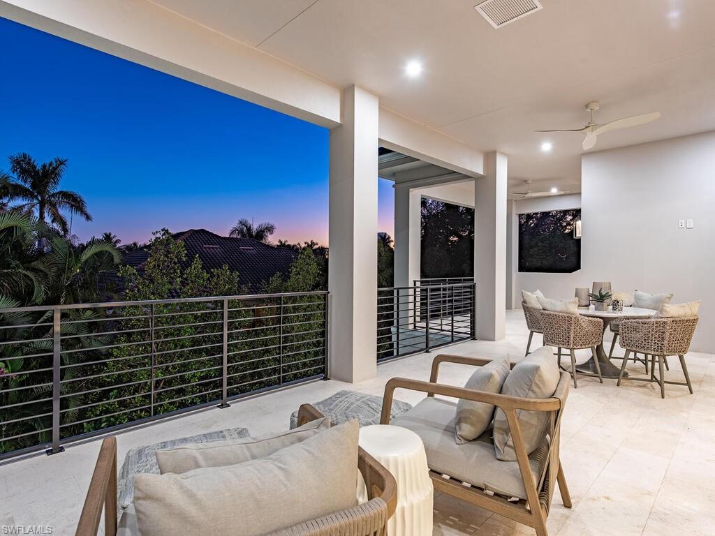 PARK SHORE - Residential