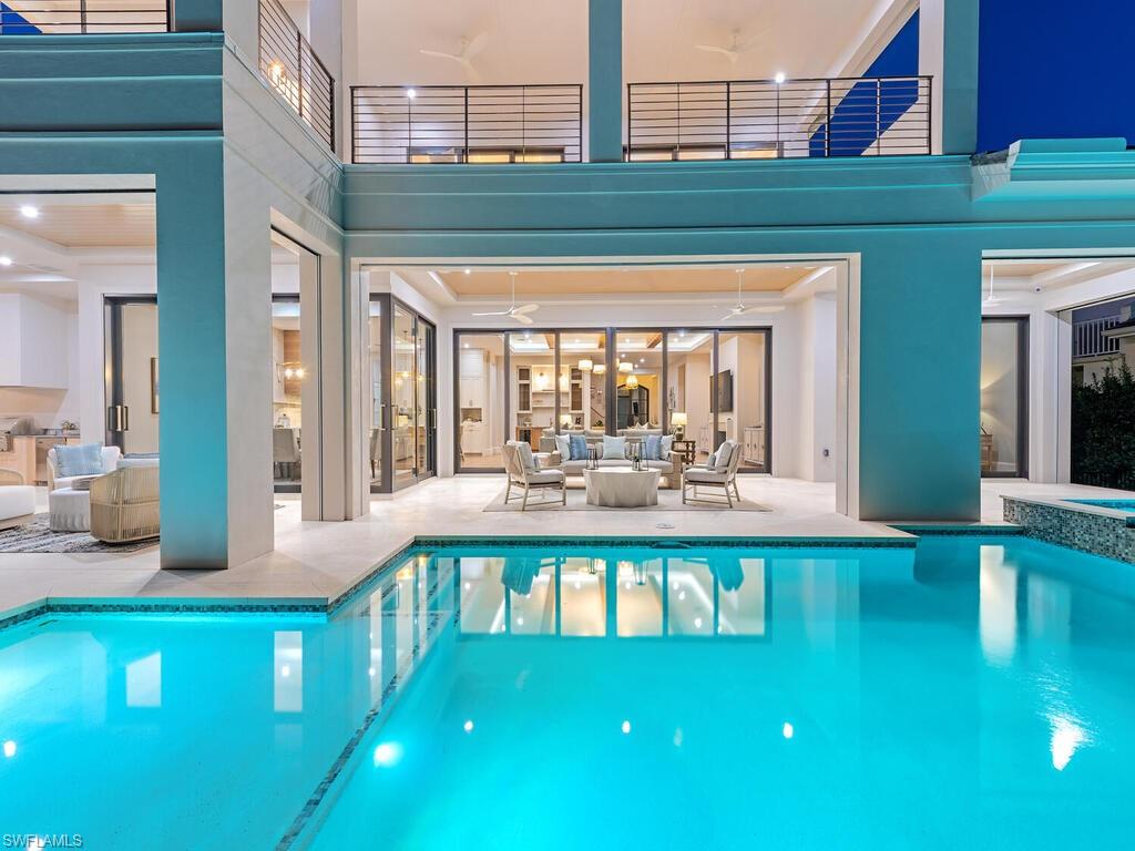 PARK SHORE - Residential