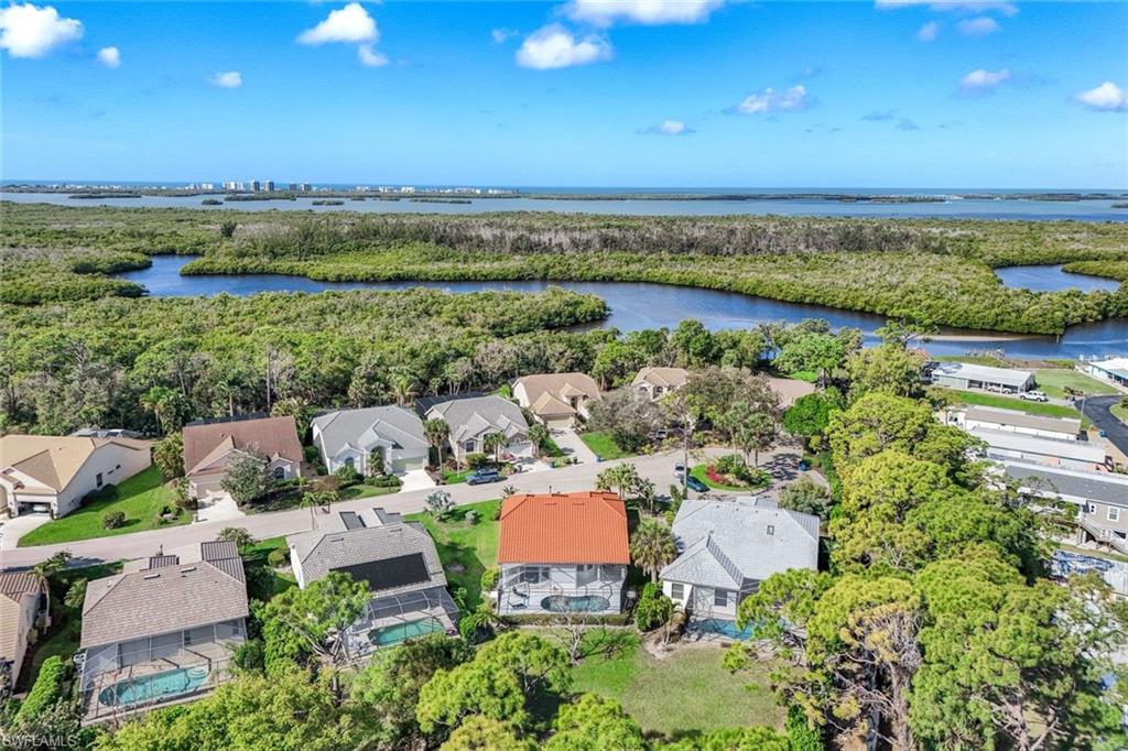 BAY CEDAR - Residential