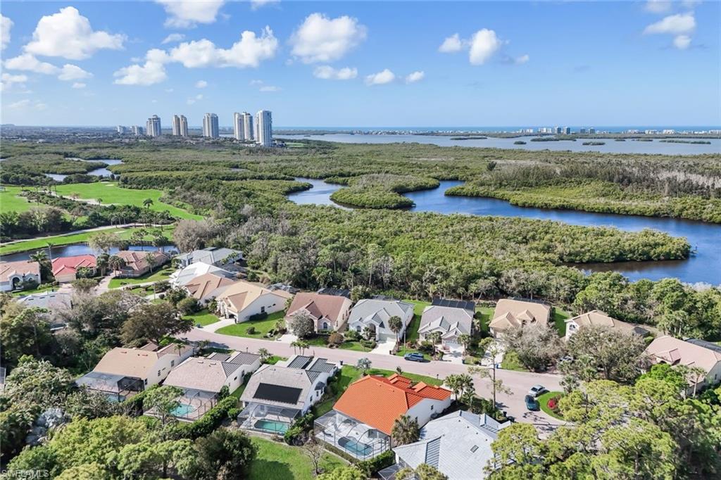 BAY CEDAR - Residential