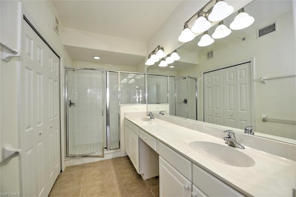 SABAL POINTE - Residential