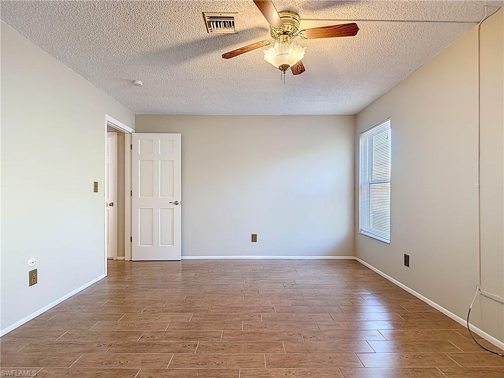 TROPICAL HOMESITES - Residential