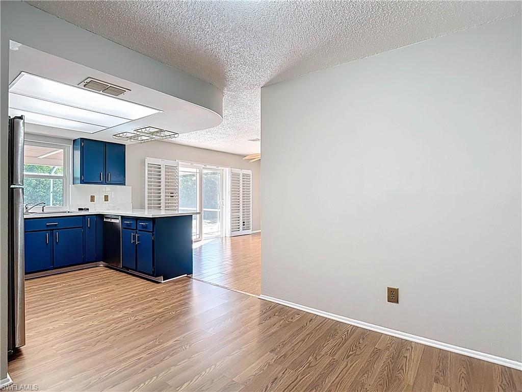 TROPICAL HOMESITES - Residential