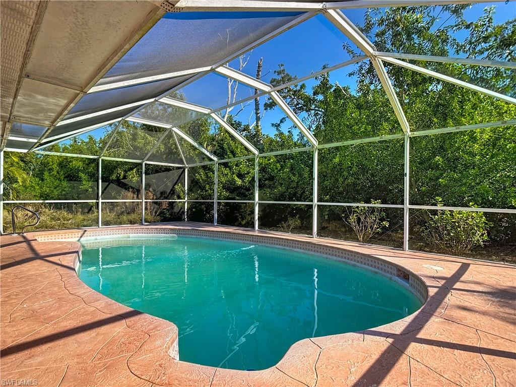 TROPICAL HOMESITES - Residential