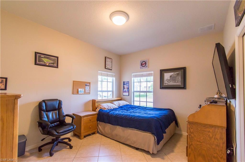 HERONS GLEN - Residential