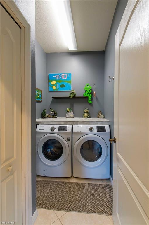 HERONS GLEN - Residential