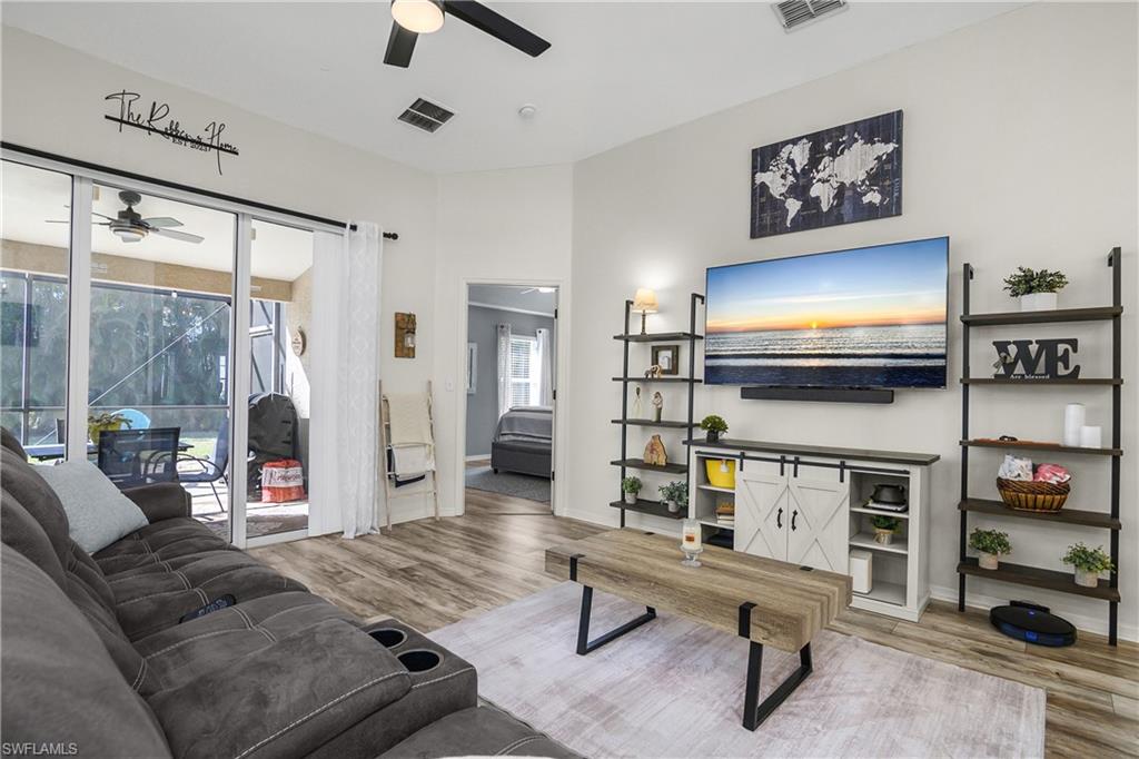 STONEYBROOK - Residential