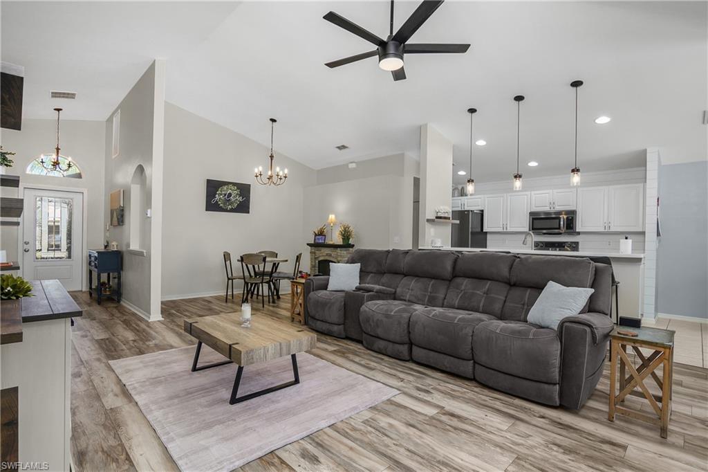 STONEYBROOK - Residential