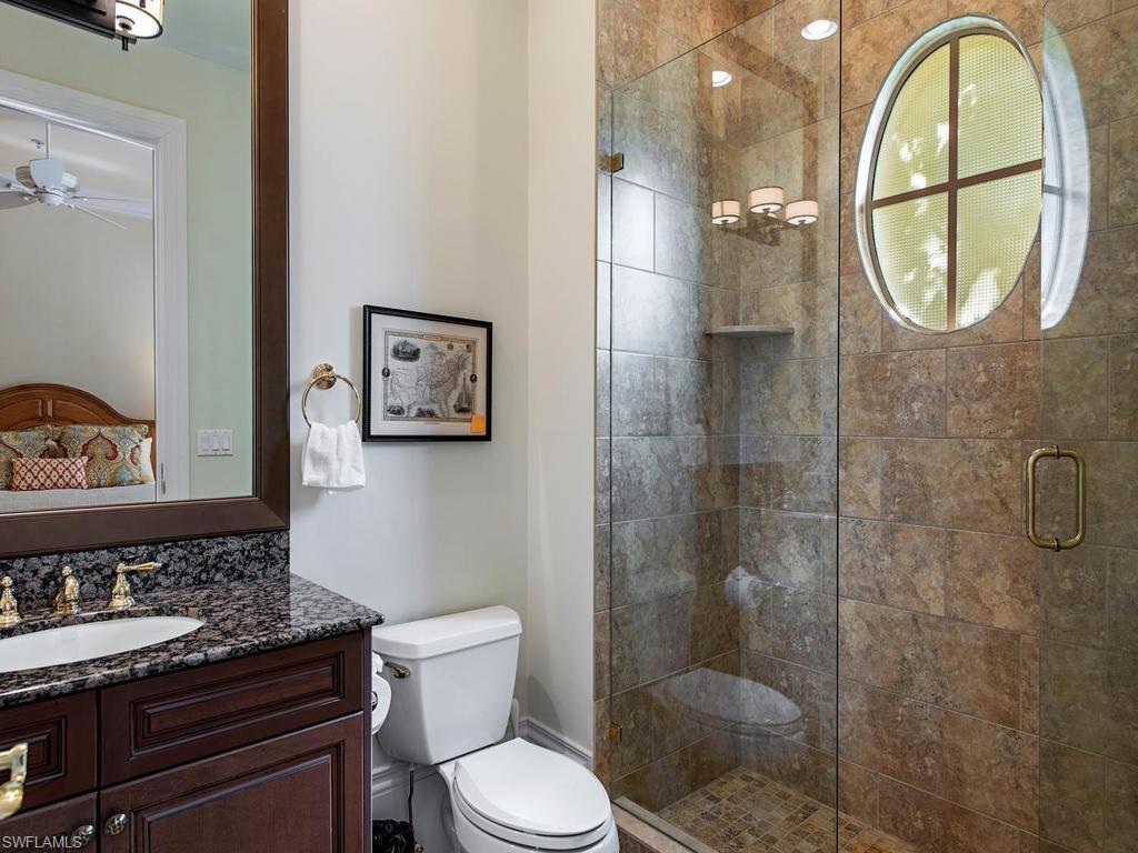 TRADITIONS - Residential