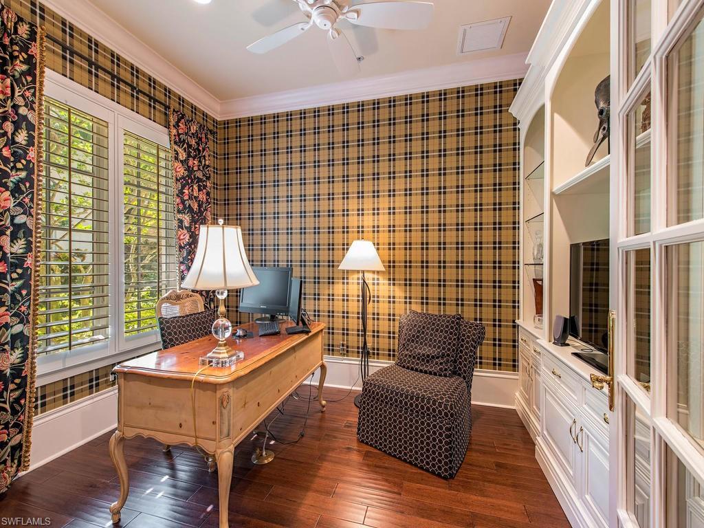 TRADITIONS - Residential