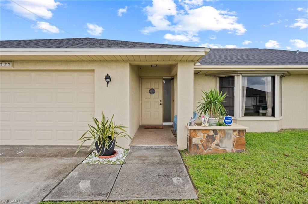 CAPE CORAL - Residential