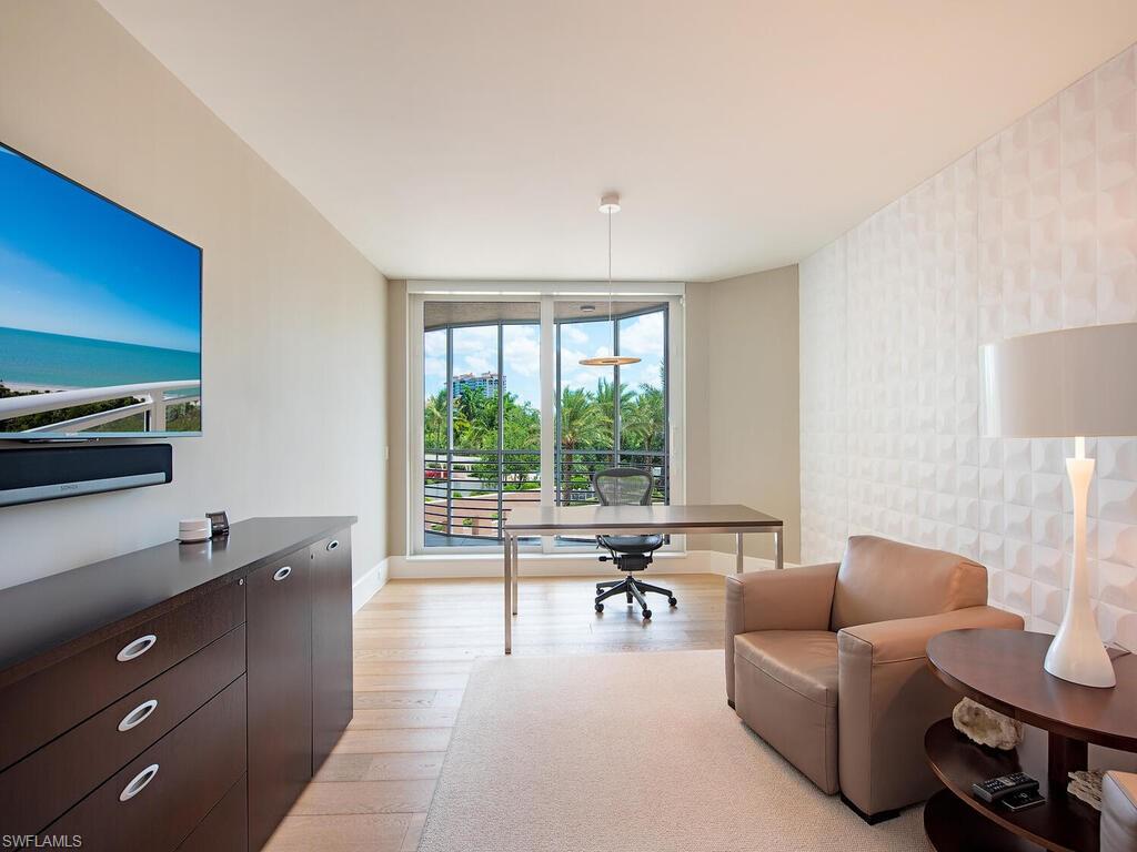 BRIGHTON AT BAY COLONY - Residential