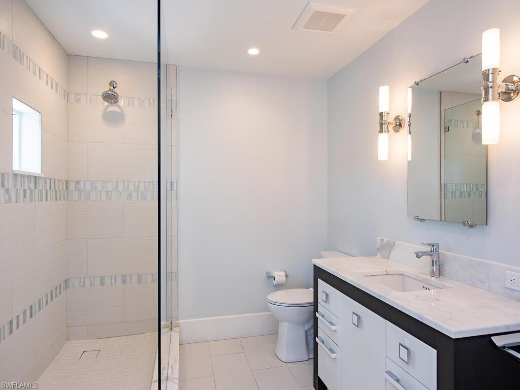 BRIGHTON AT BAY COLONY - Residential