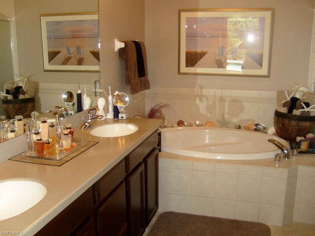 VENETIAN VILLAGE - Residential