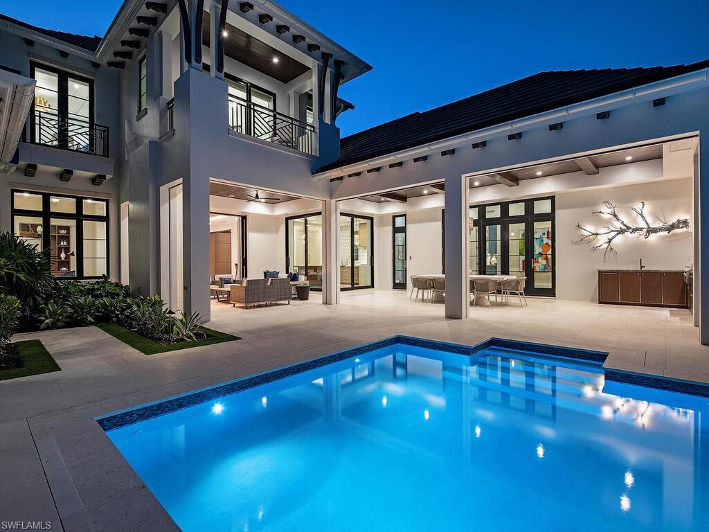 AQUALANE SHORES - Residential