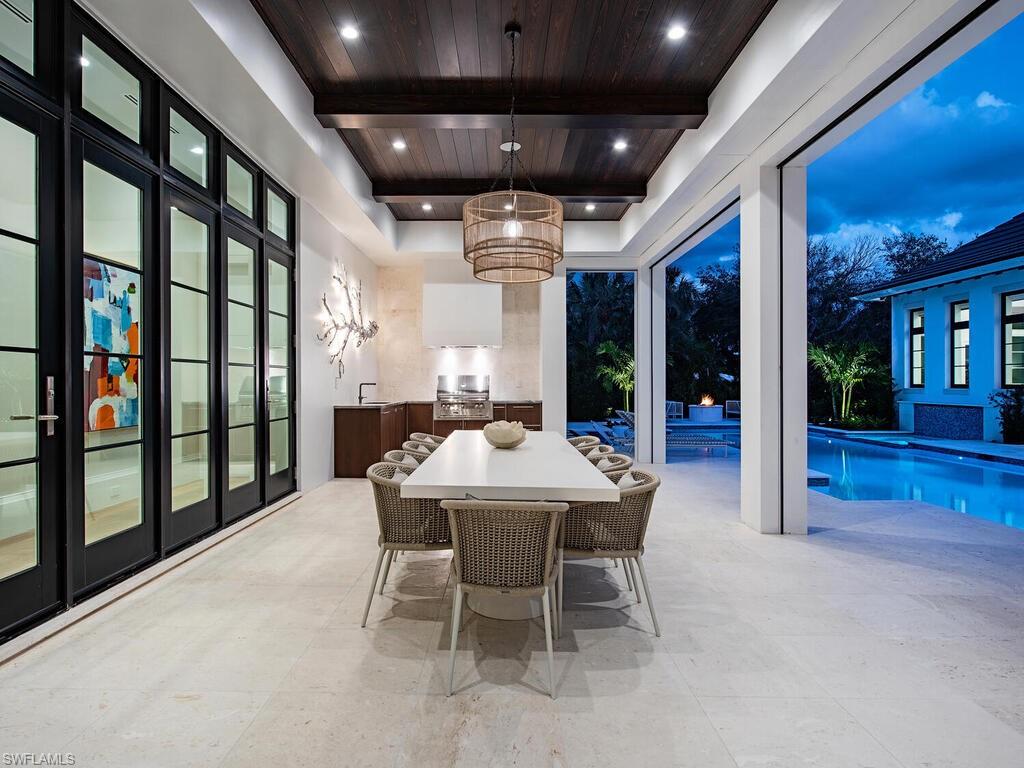 AQUALANE SHORES - Residential