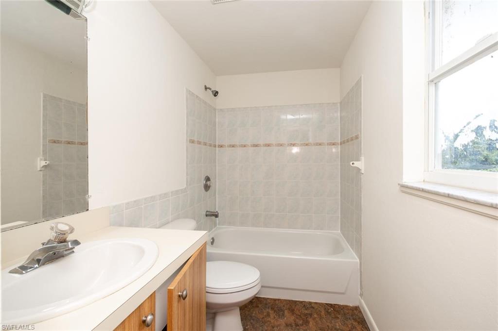 SAN CARLOS ESTATES - Residential