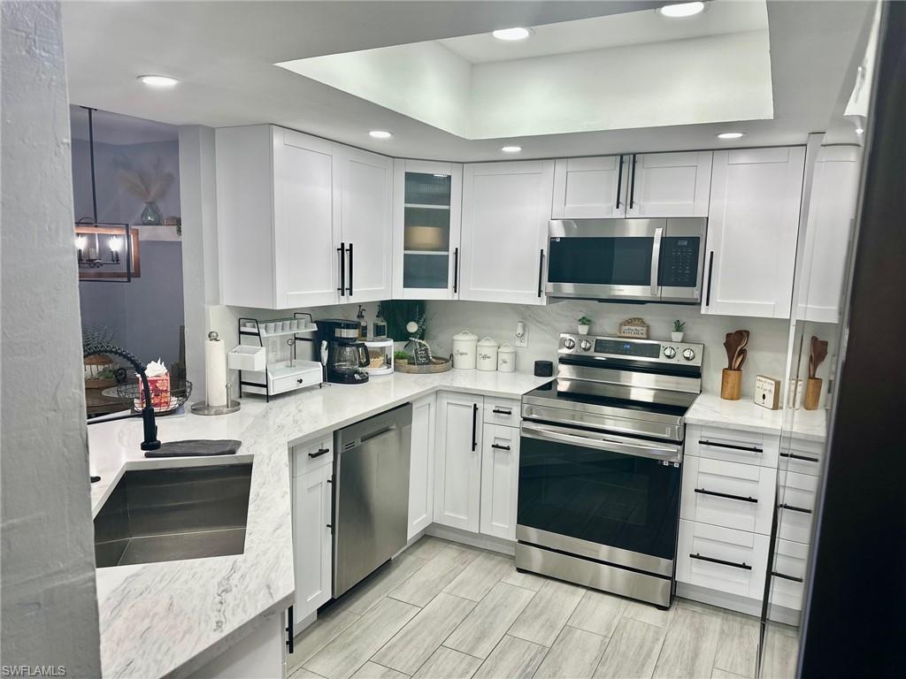 THE GREENS - Residential Lease