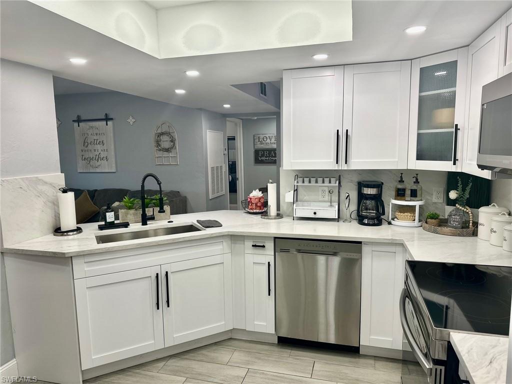 THE GREENS - Residential Lease