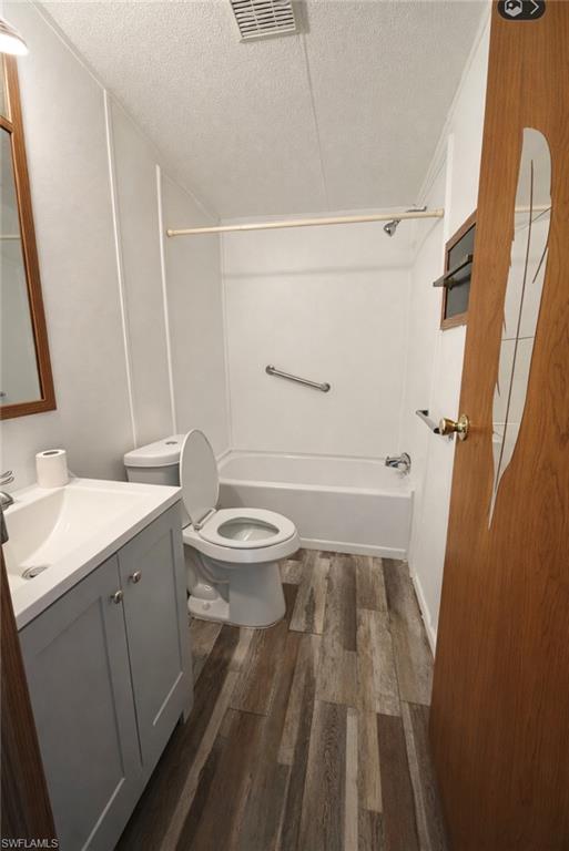 CLEWISTON - Residential