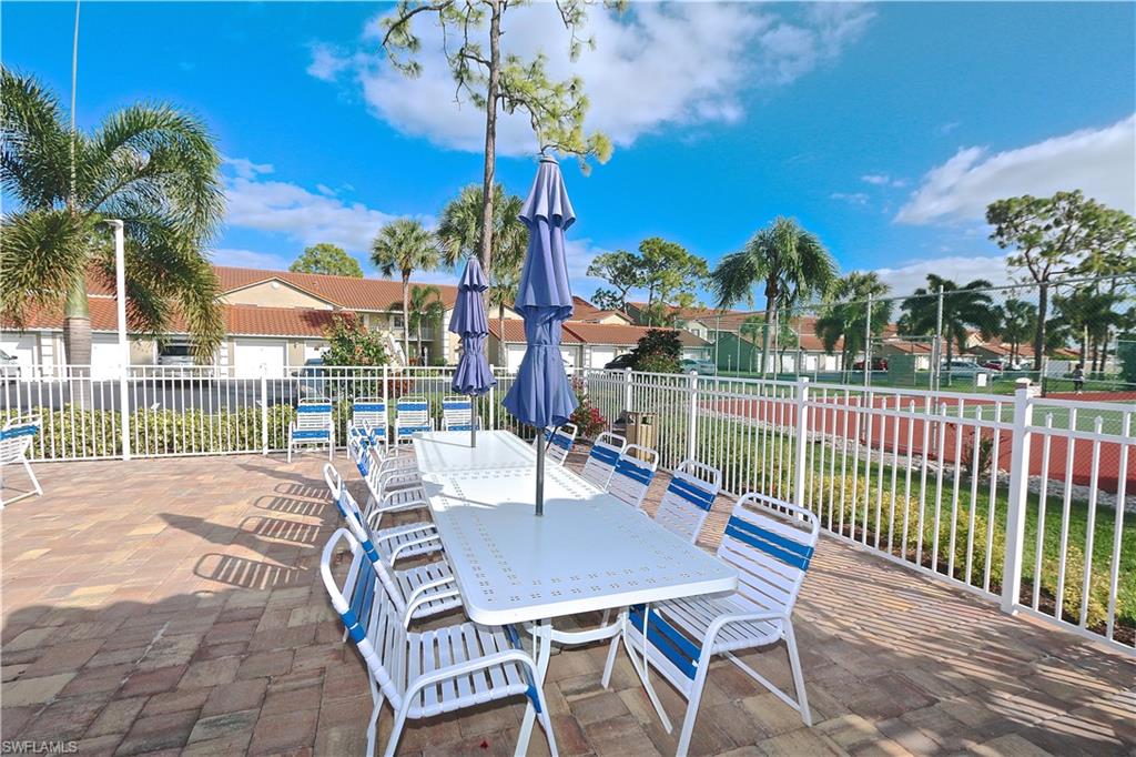 COBBLESTONE COURT - Residential