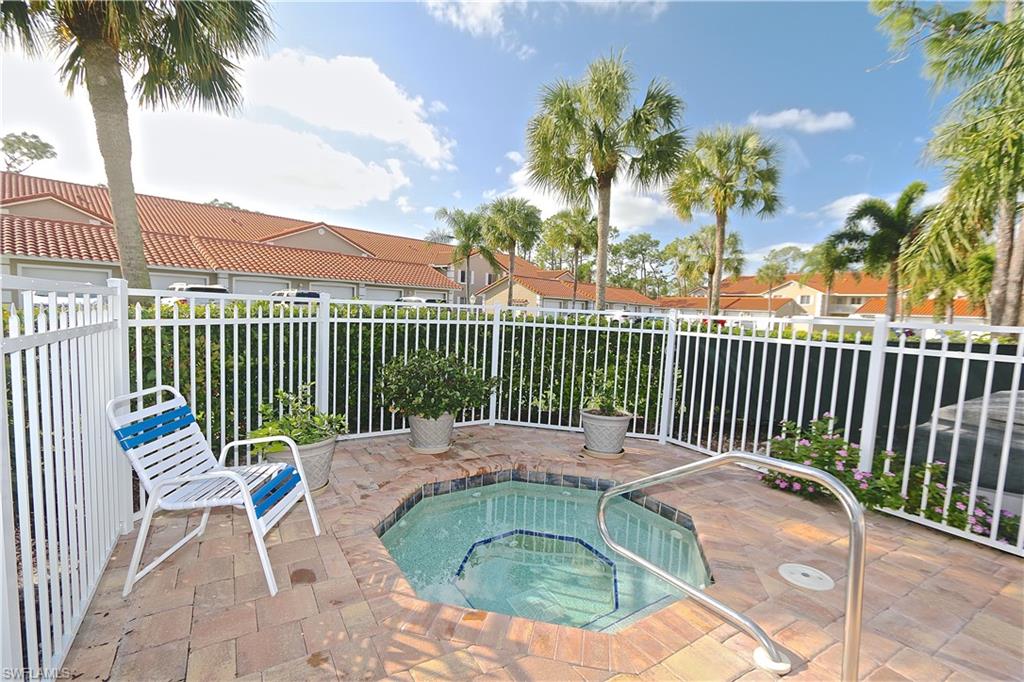 COBBLESTONE COURT - Residential