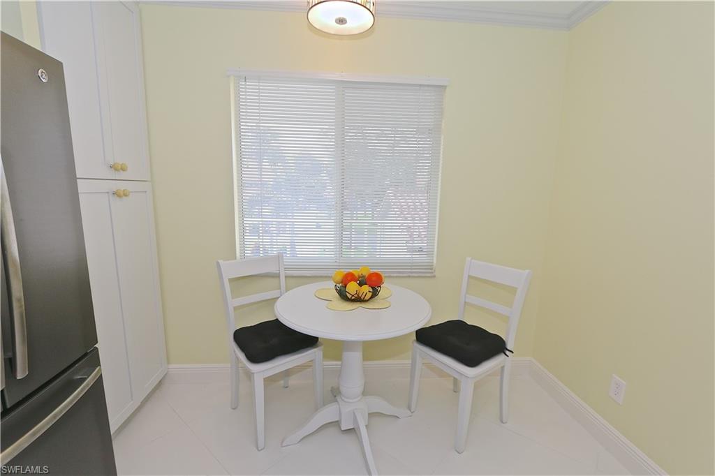 COBBLESTONE COURT - Residential