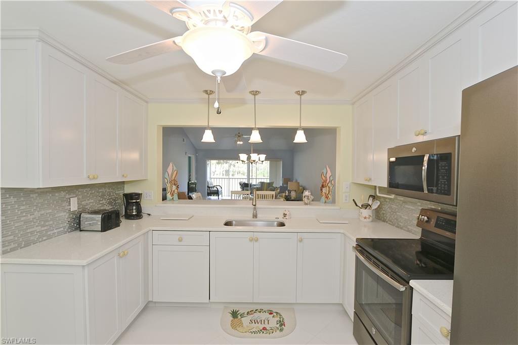 COBBLESTONE COURT - Residential