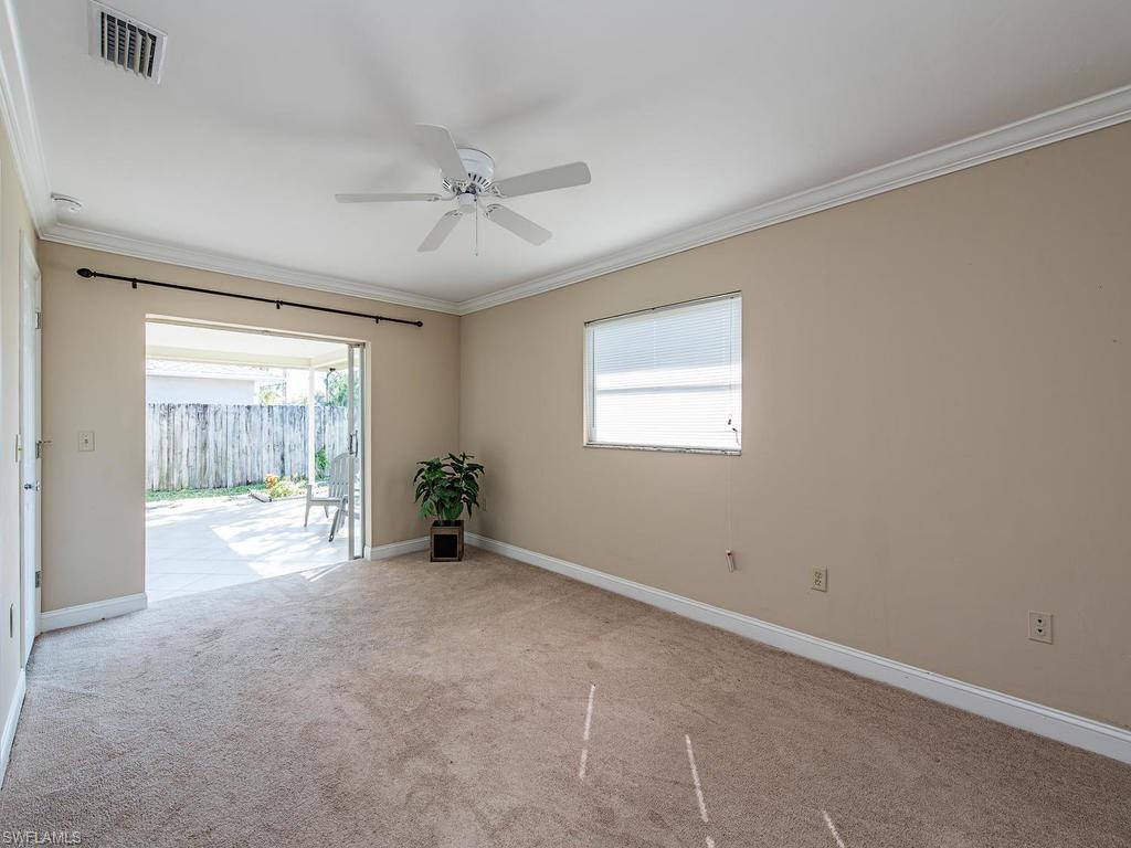 NAPLES PARK - Residential