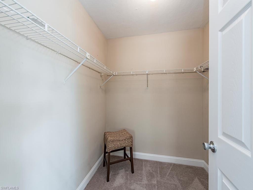 NAPLES PARK - Residential