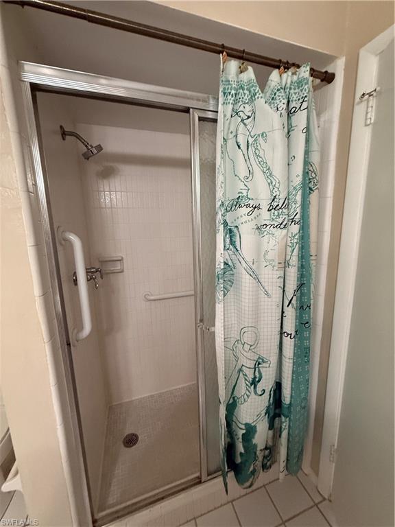 GREENWOOD CONDO - Residential