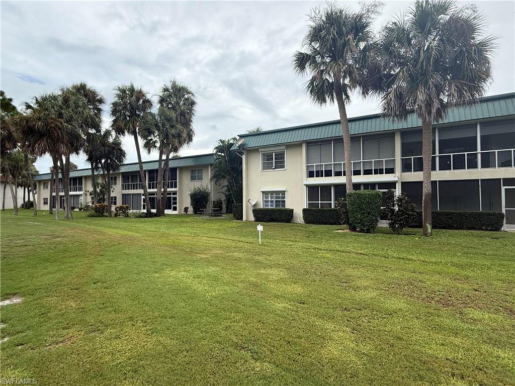 GREENWOOD CONDO - Residential