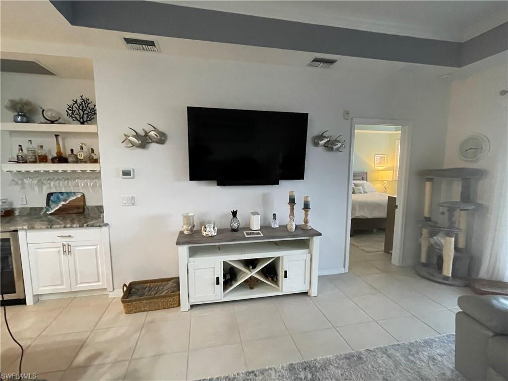 ISLAND COVE OF CAPE CORAL - Residential