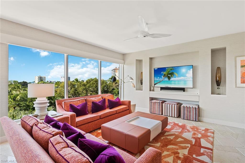 TRIESTE AT BAY COLONY - Residential