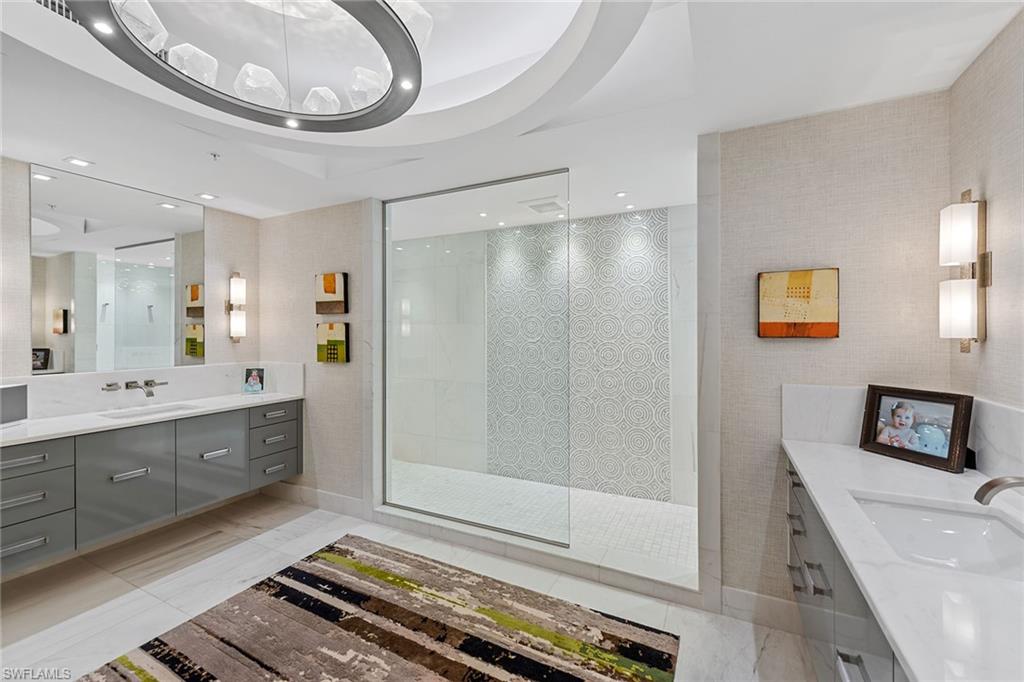 TRIESTE AT BAY COLONY - Residential