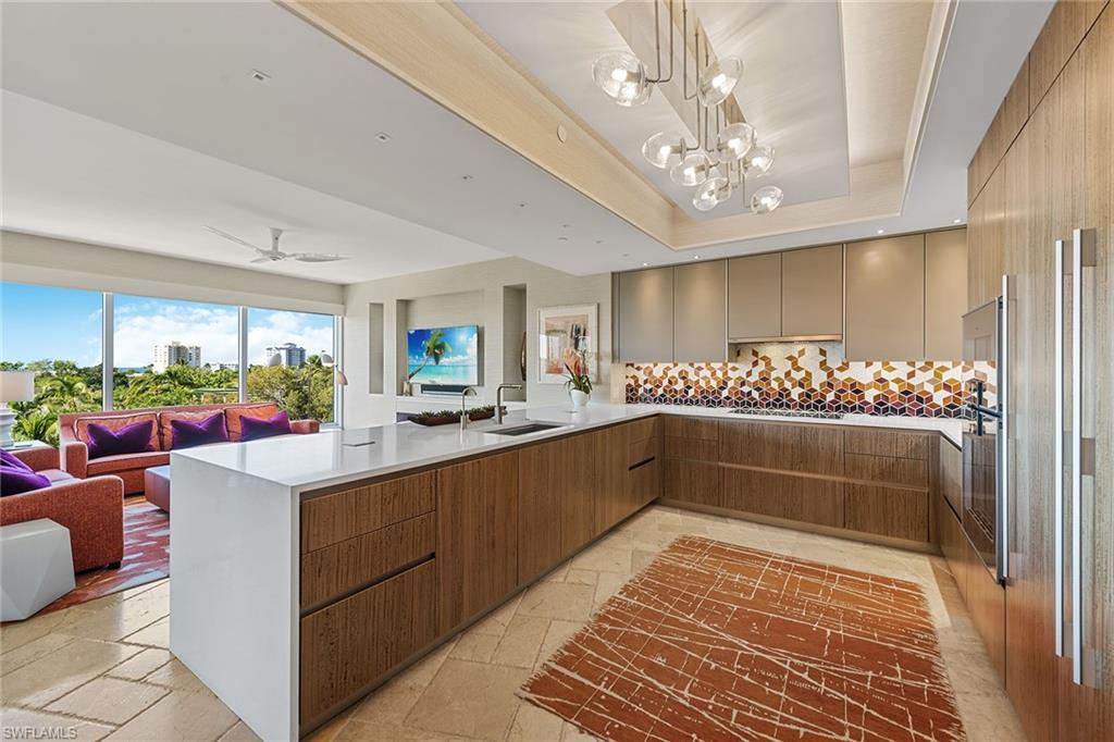 TRIESTE AT BAY COLONY - Residential