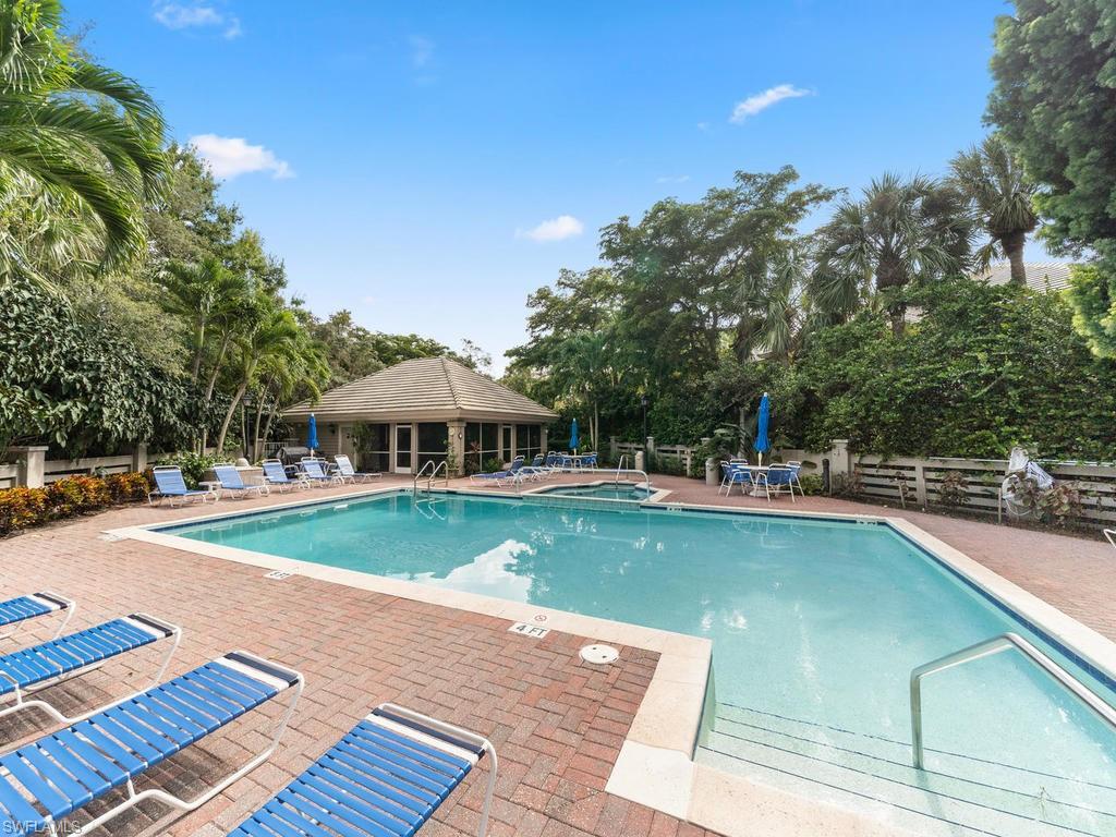 CROSSINGS - Residential