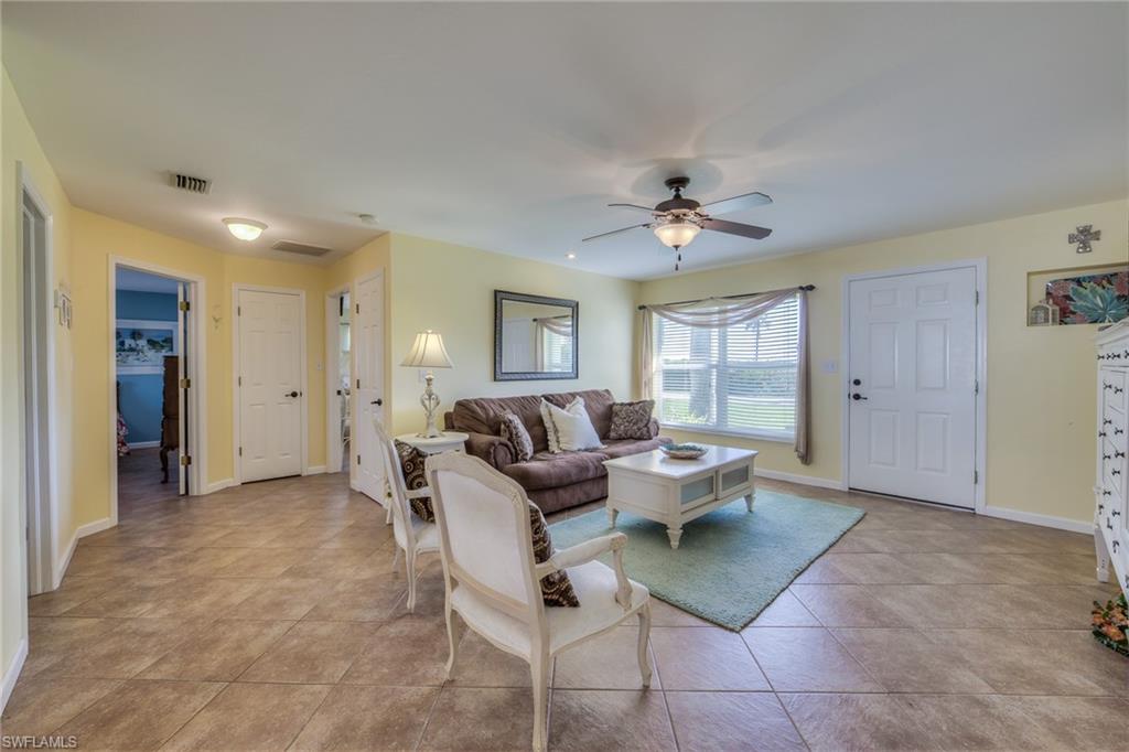 KNIGHTS BOKEELIA ISLE - Residential