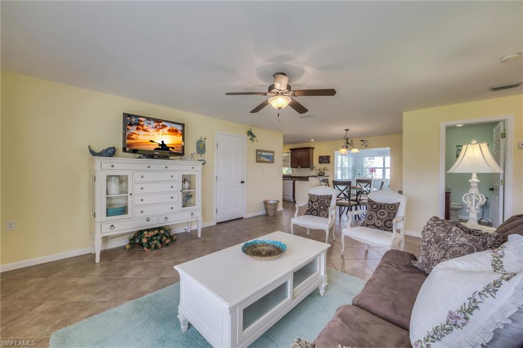 KNIGHTS BOKEELIA ISLE - Residential