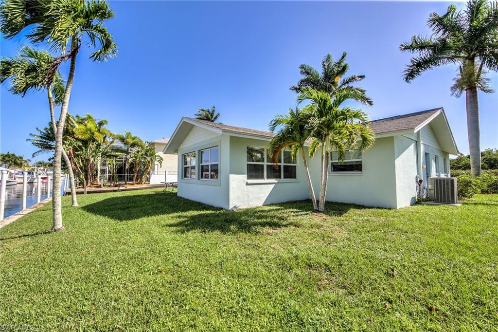 KNIGHTS BOKEELIA ISLE - Residential