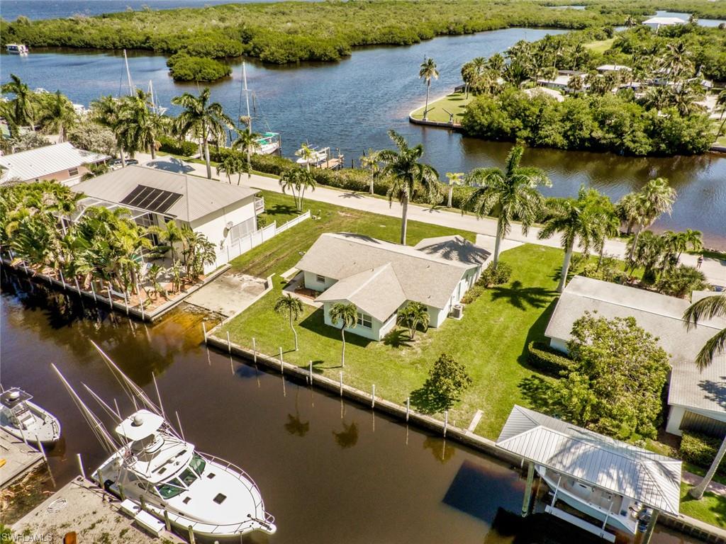 KNIGHTS BOKEELIA ISLE - Residential