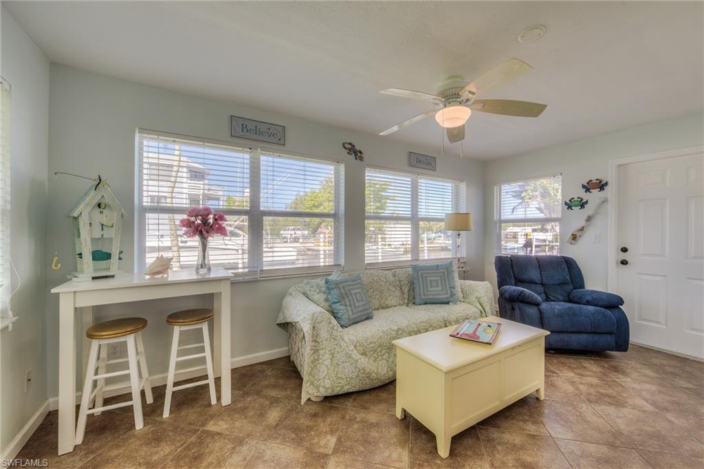 KNIGHTS BOKEELIA ISLE - Residential