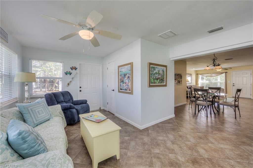 KNIGHTS BOKEELIA ISLE - Residential