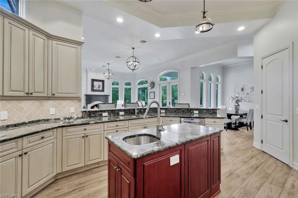 COLLIERS RESERVE - Residential