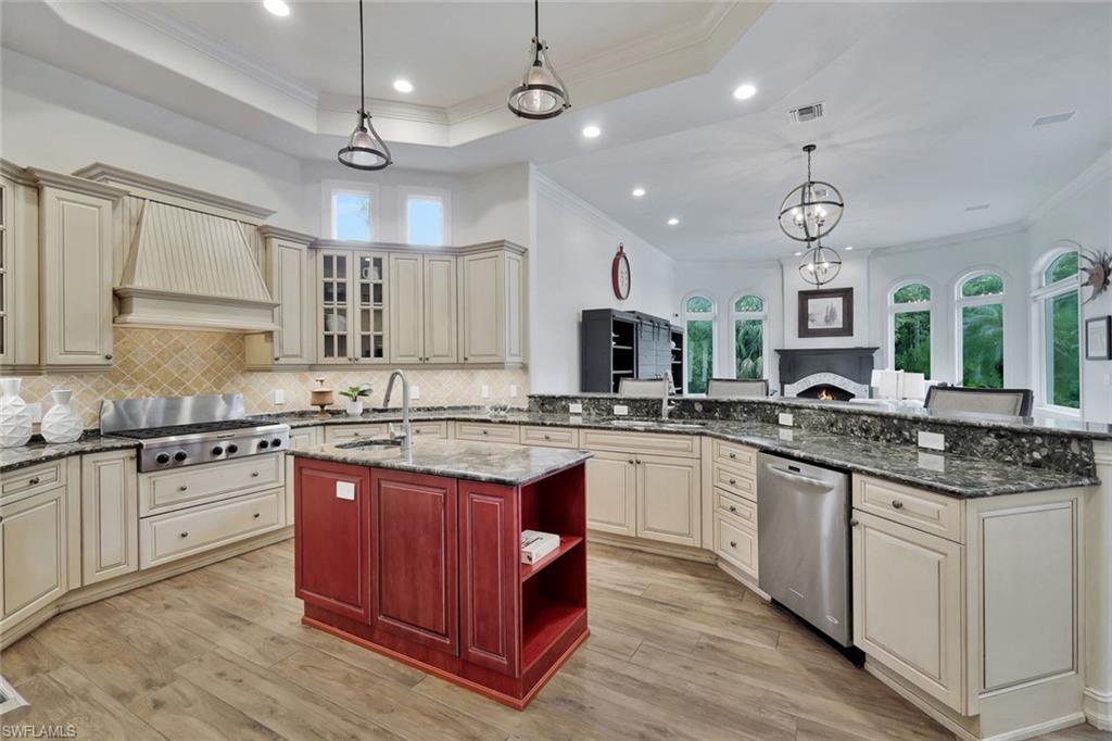 COLLIERS RESERVE - Residential