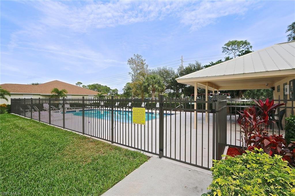 MAPLEWOOD - Residential