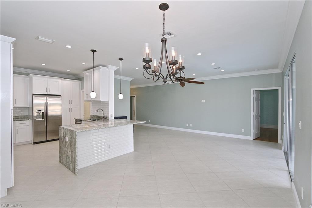 MAPLEWOOD - Residential