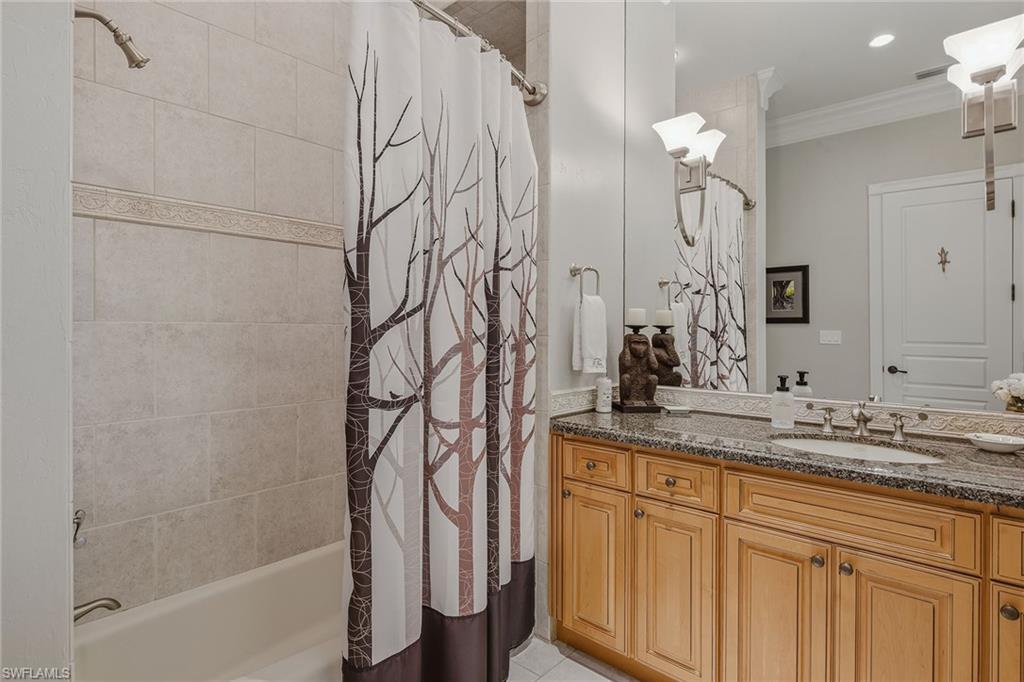 MAHOGANY BEND - Residential