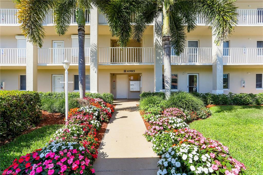 CHATHAM SQUARE - Residential