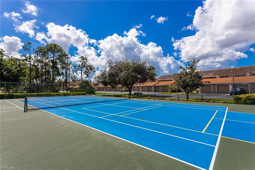 CHATHAM SQUARE - Residential